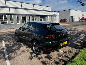 Used Porsche Macan 2019 for sale - 78931536: Photo