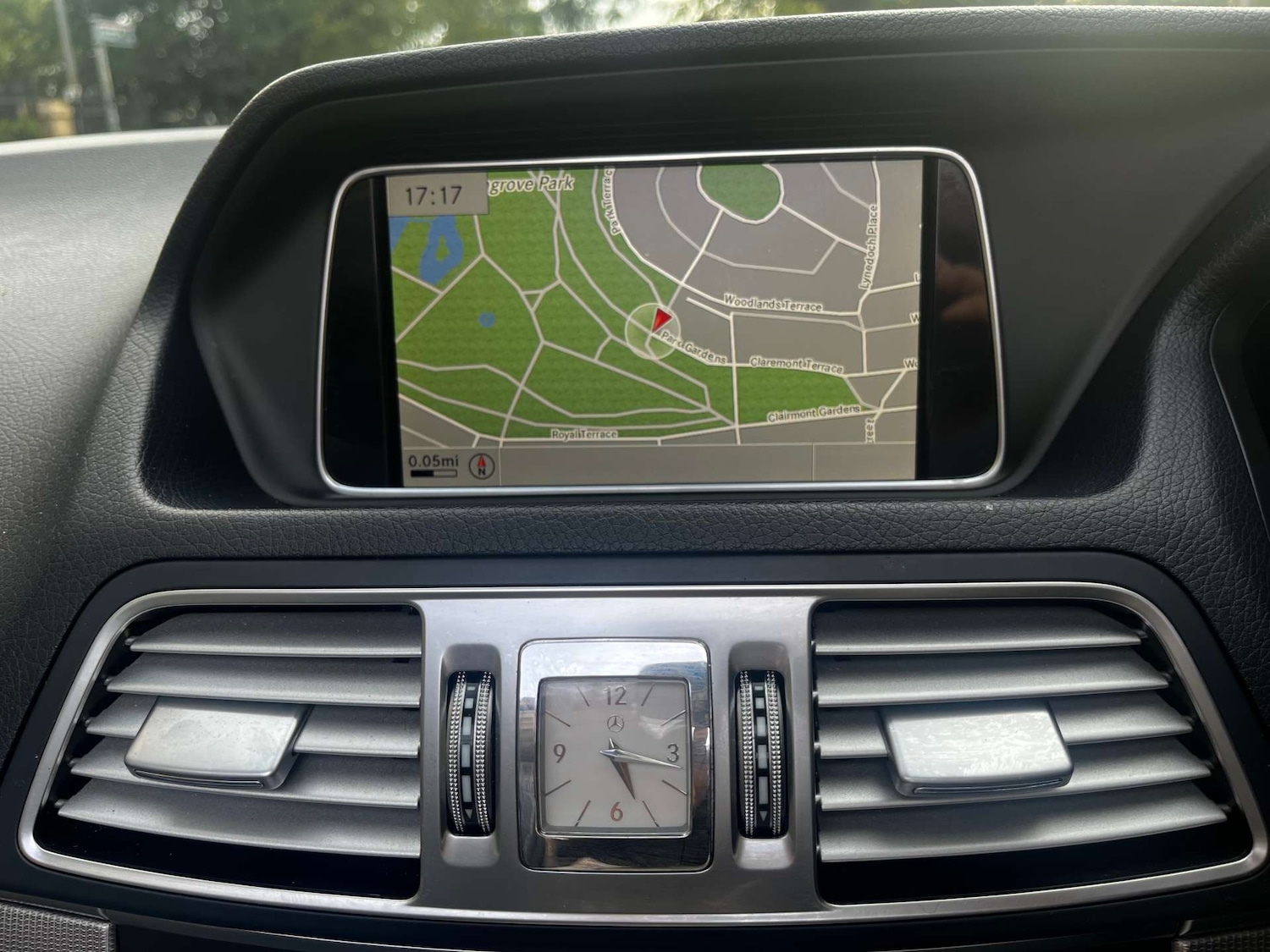 Used Mercedes-Benz E Class 2014 for sale - 76462042: Photo 10