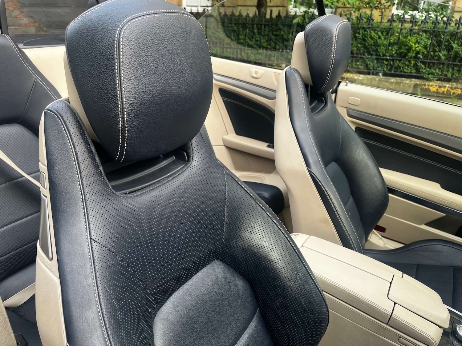 Used Mercedes-Benz E Class 2014 for sale - 76462042: Photo 45