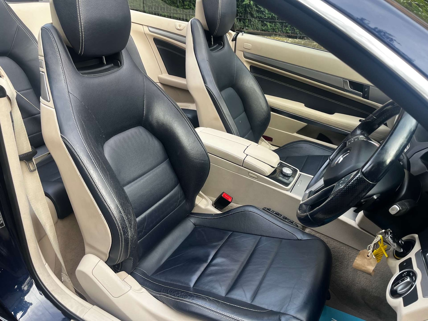 Used Mercedes-Benz E Class 2014 for sale - 76462042: Photo 8