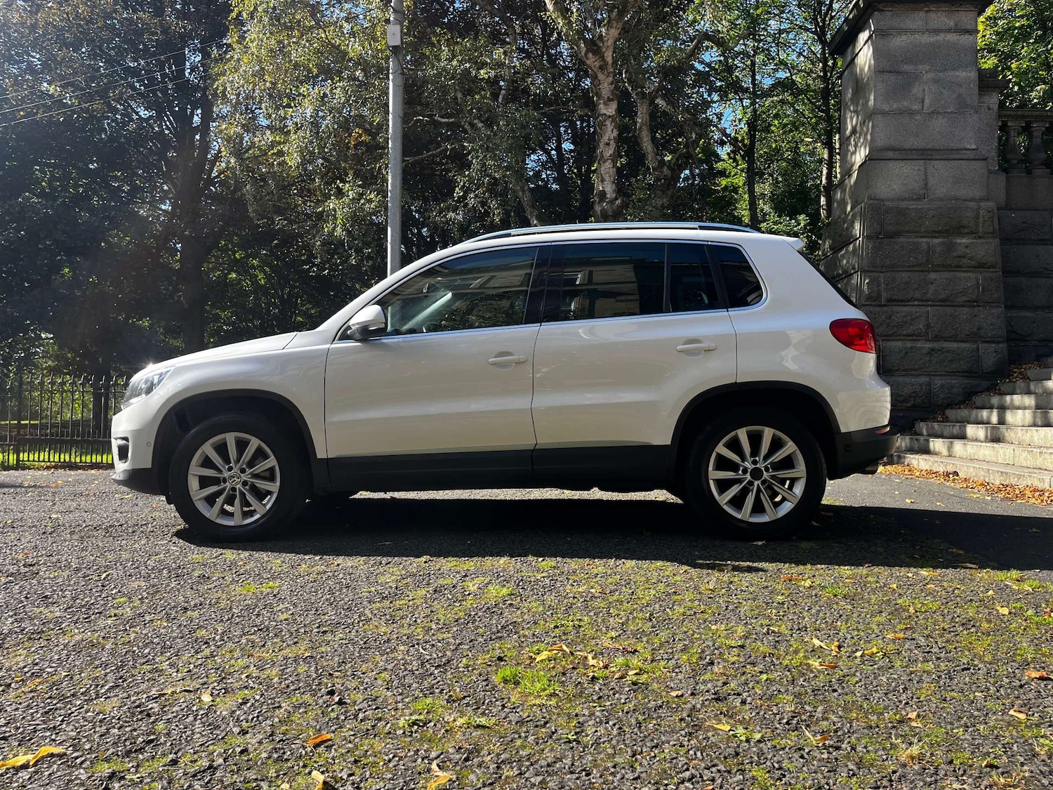 Used Volkswagen Tiguan 2012 for sale - 77128541: Photo 2