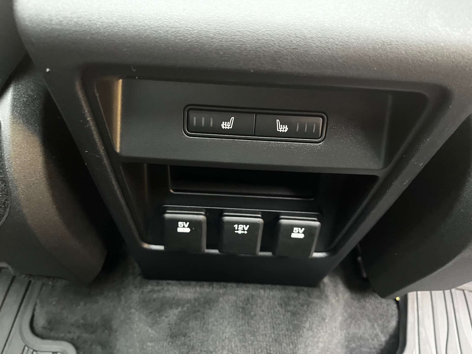 Used Land Rover Discovery Sport 2017 for sale - 77128565: Photo 15