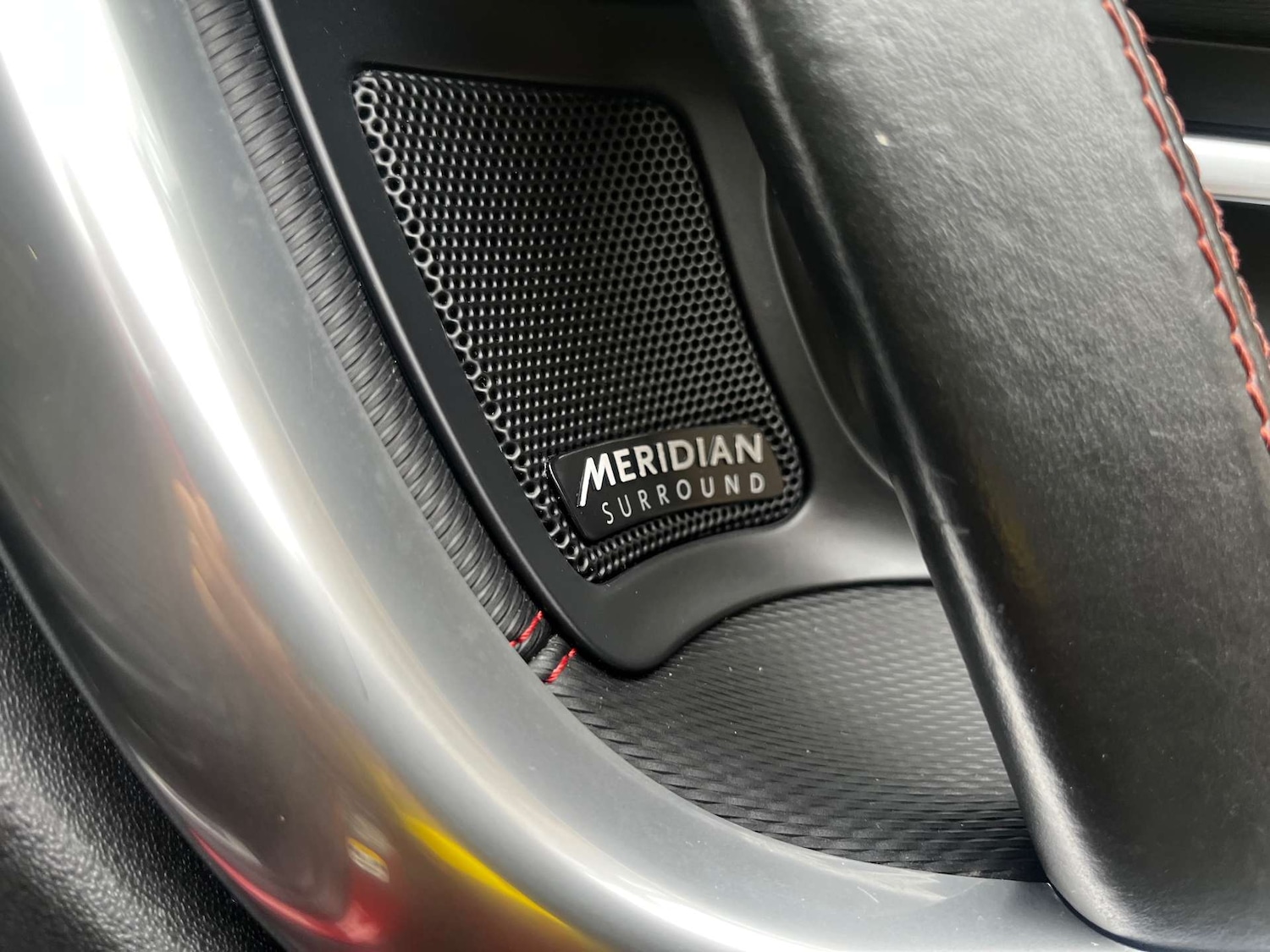 Used Land Rover Discovery Sport 2017 for sale - 77128565: Photo 16