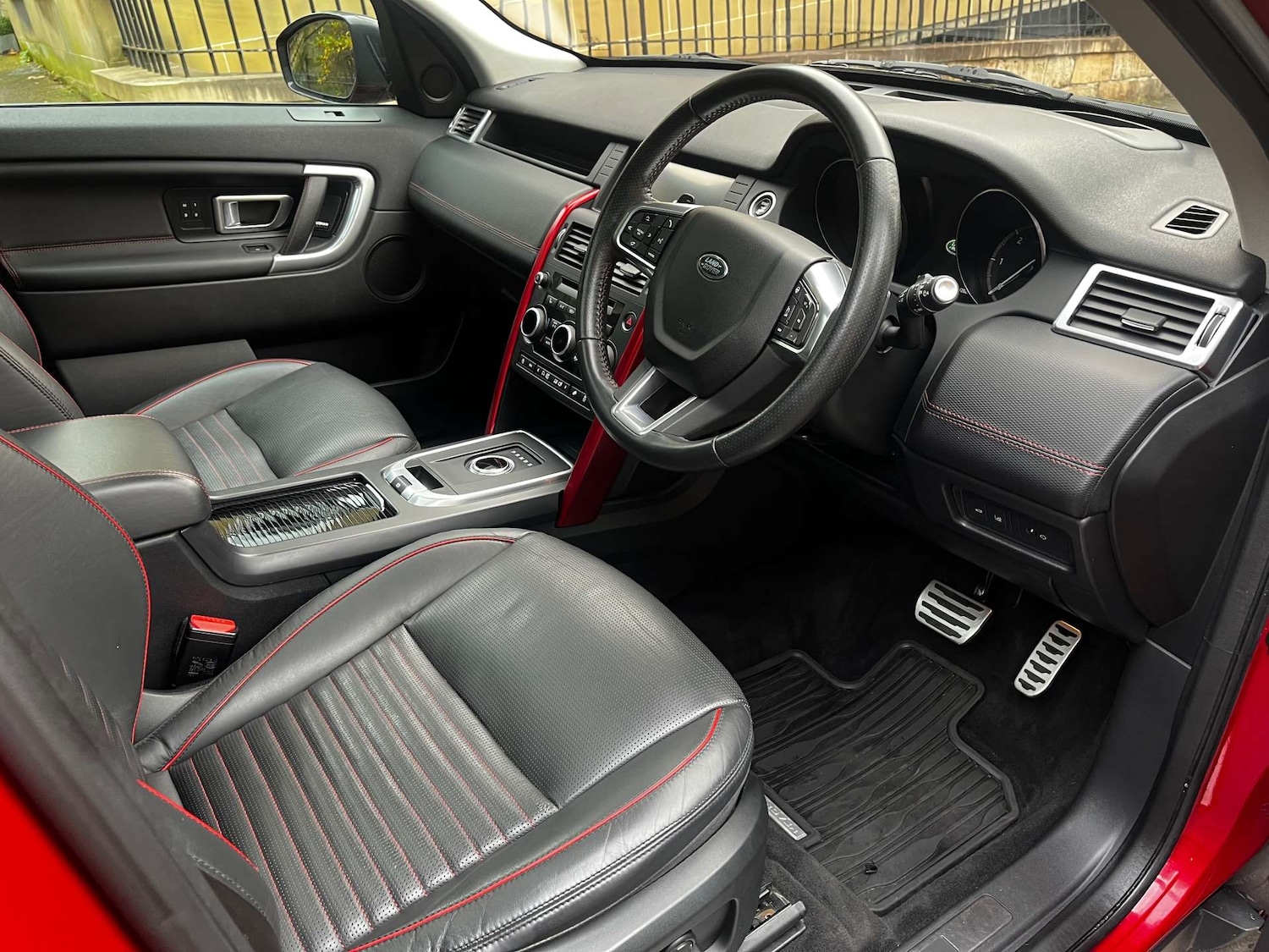 Used Land Rover Discovery Sport 2017 for sale - 77128565: Photo 23