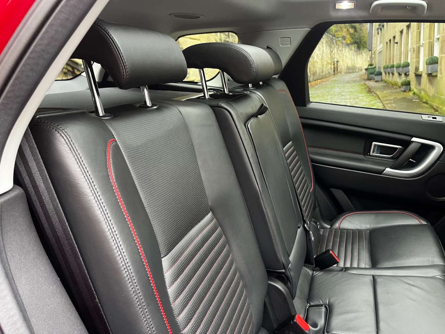 Used Land Rover Discovery Sport 2017 for sale - 77128565: Photo 25