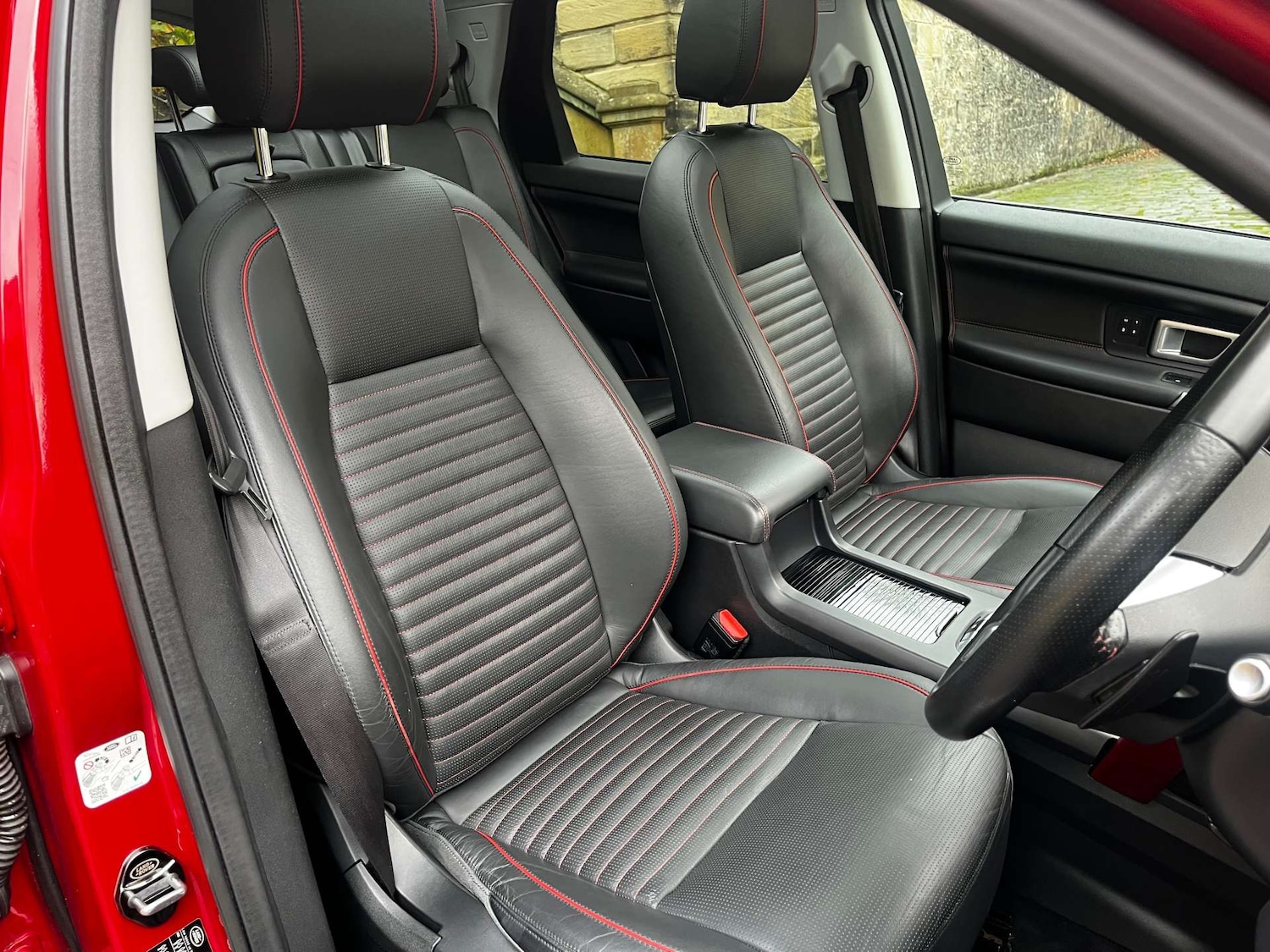 Used Land Rover Discovery Sport 2017 for sale - 77128565: Photo 8