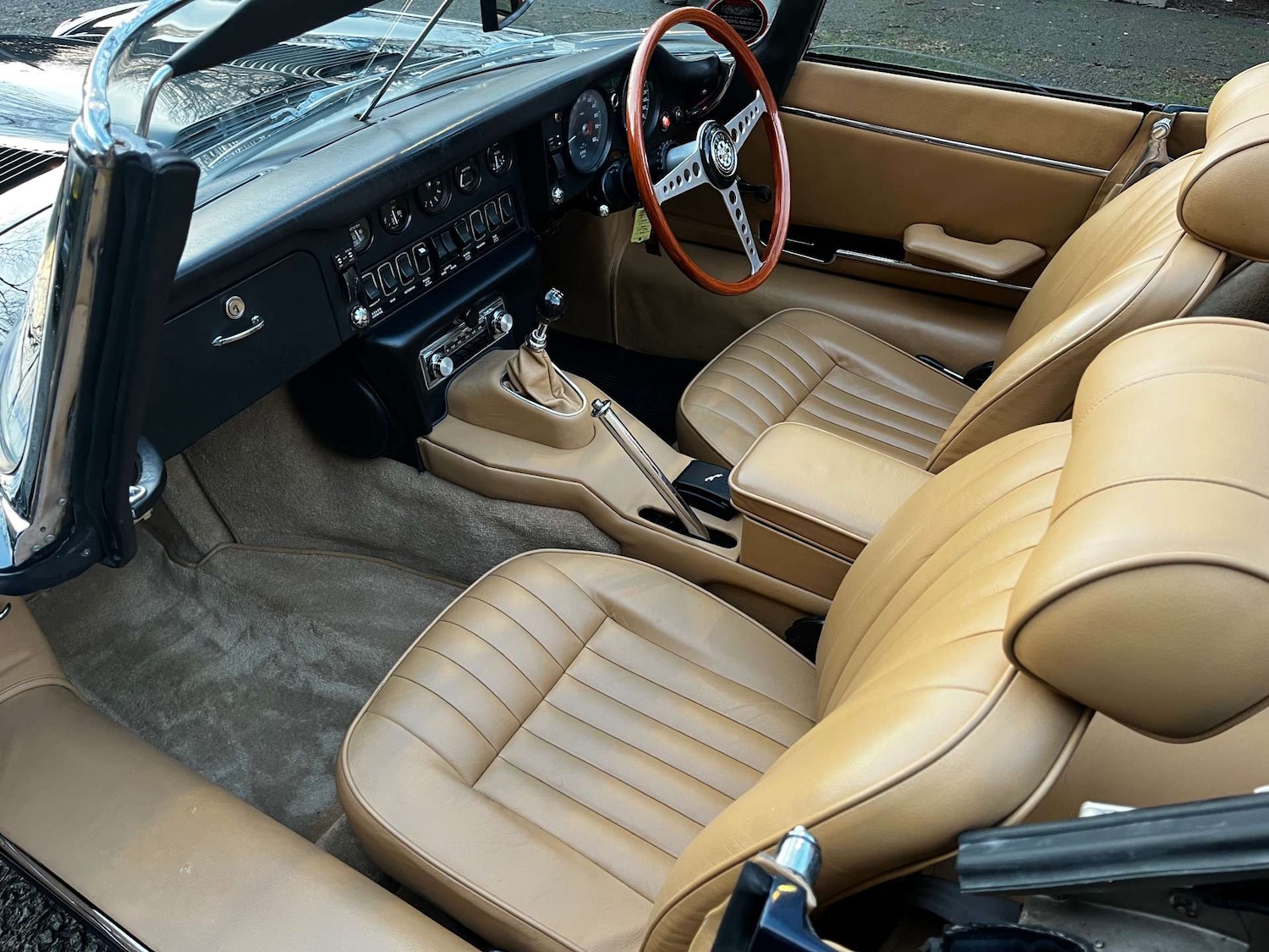 Used Jaguar E-Type 1972 for sale - 77035661: Photo 14