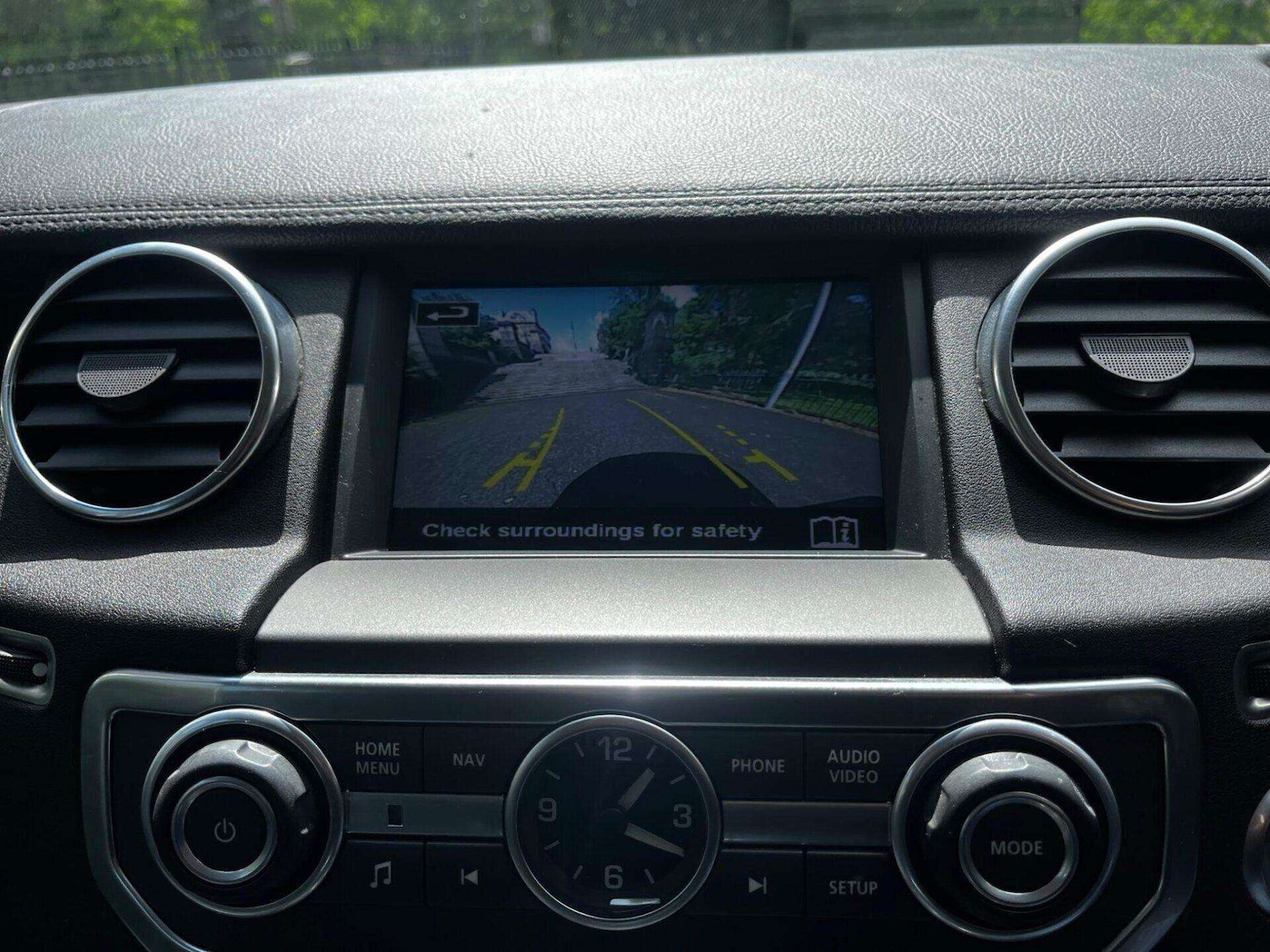 Used Land Rover Discovery 2016 for sale - 76462124: Photo 12