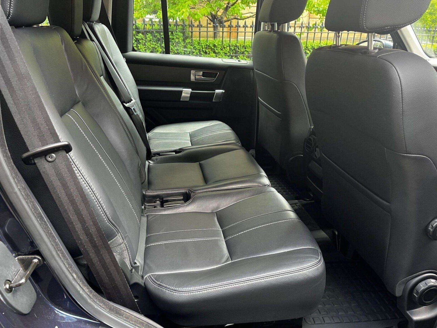 Used Land Rover Discovery 2016 for sale - 76462124: Photo 20