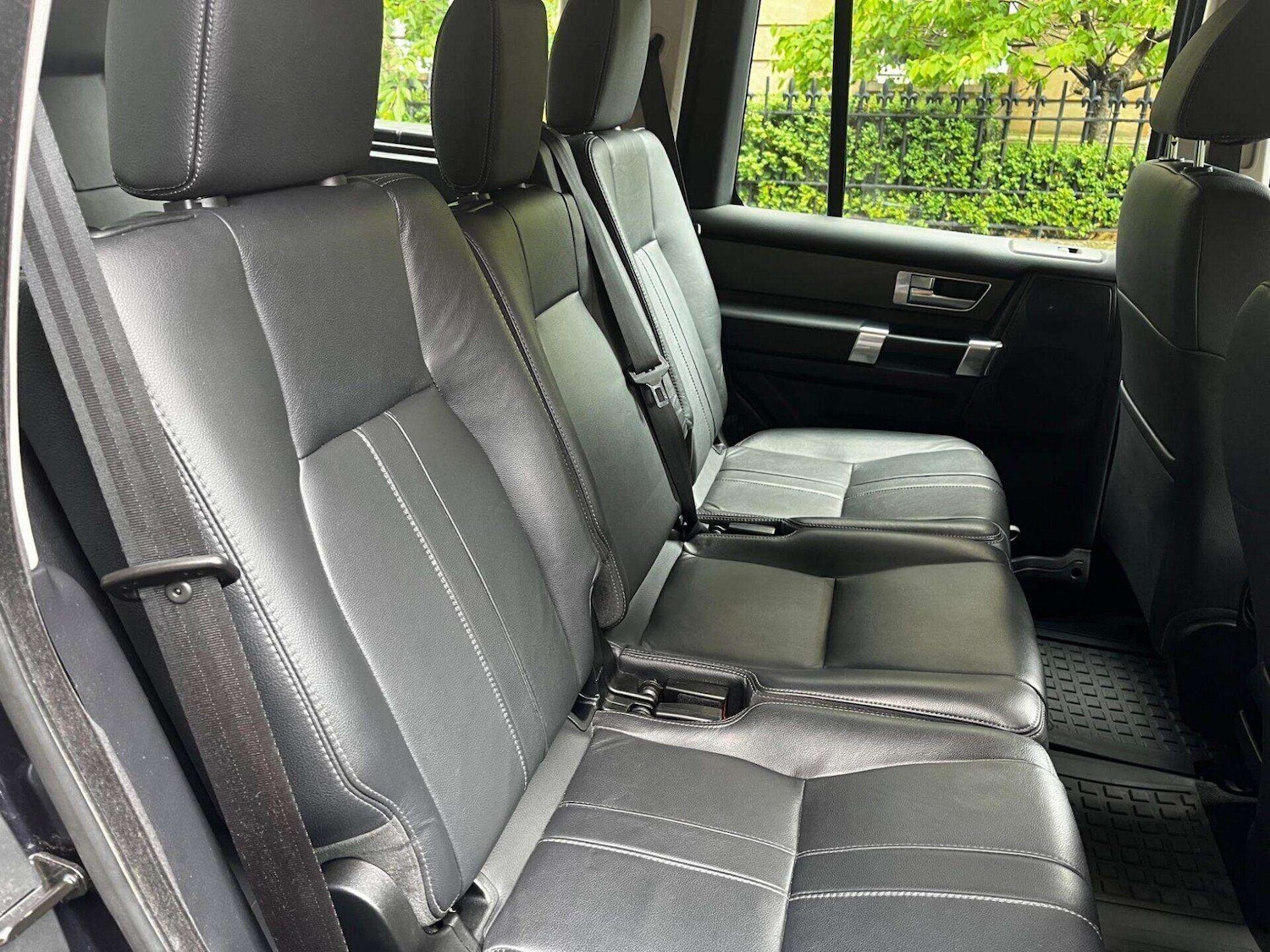 Used Land Rover Discovery 2016 for sale - 76462124: Photo 21