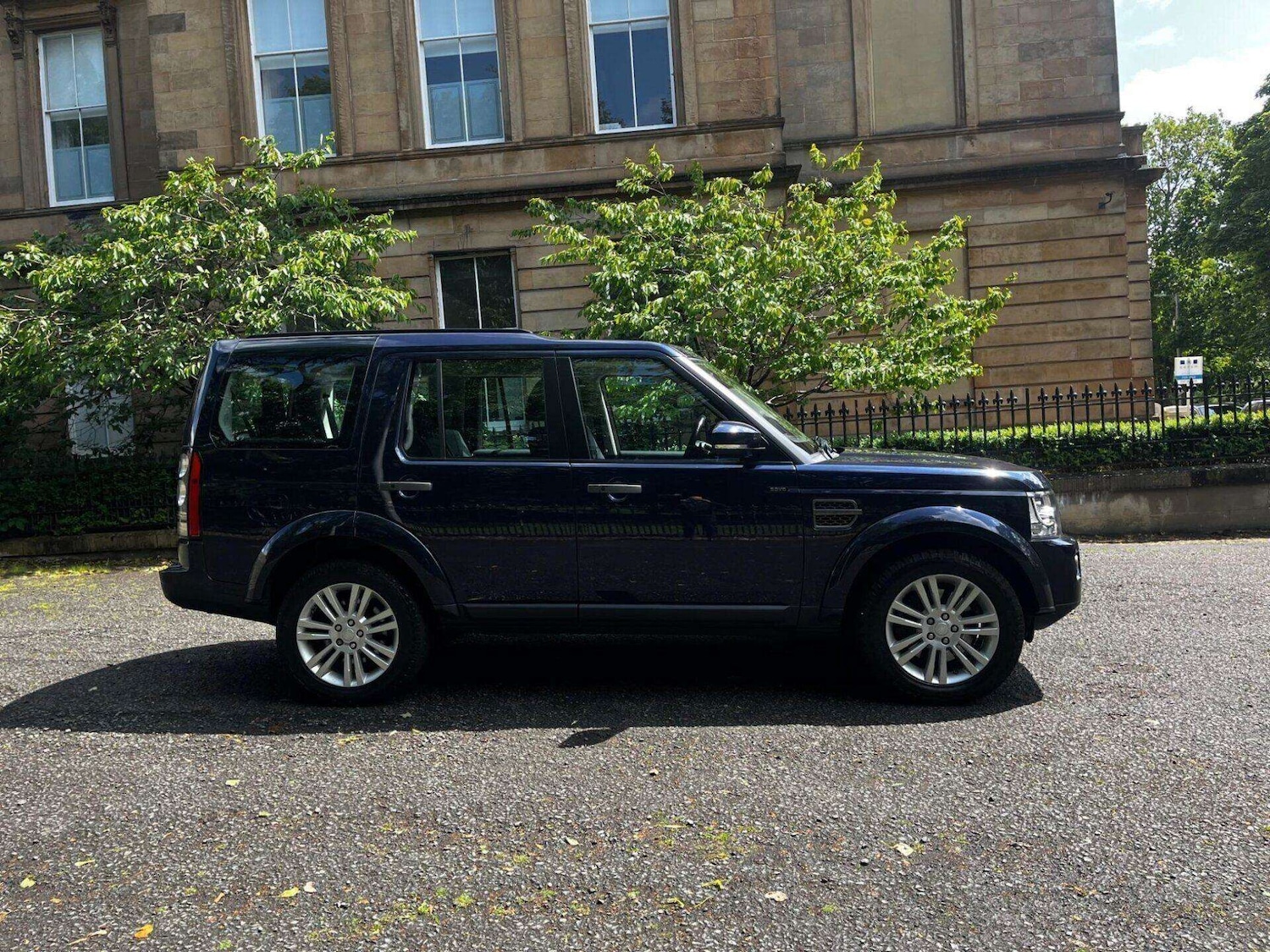 Used Land Rover Discovery 2016 for sale - 76462124: Photo 40