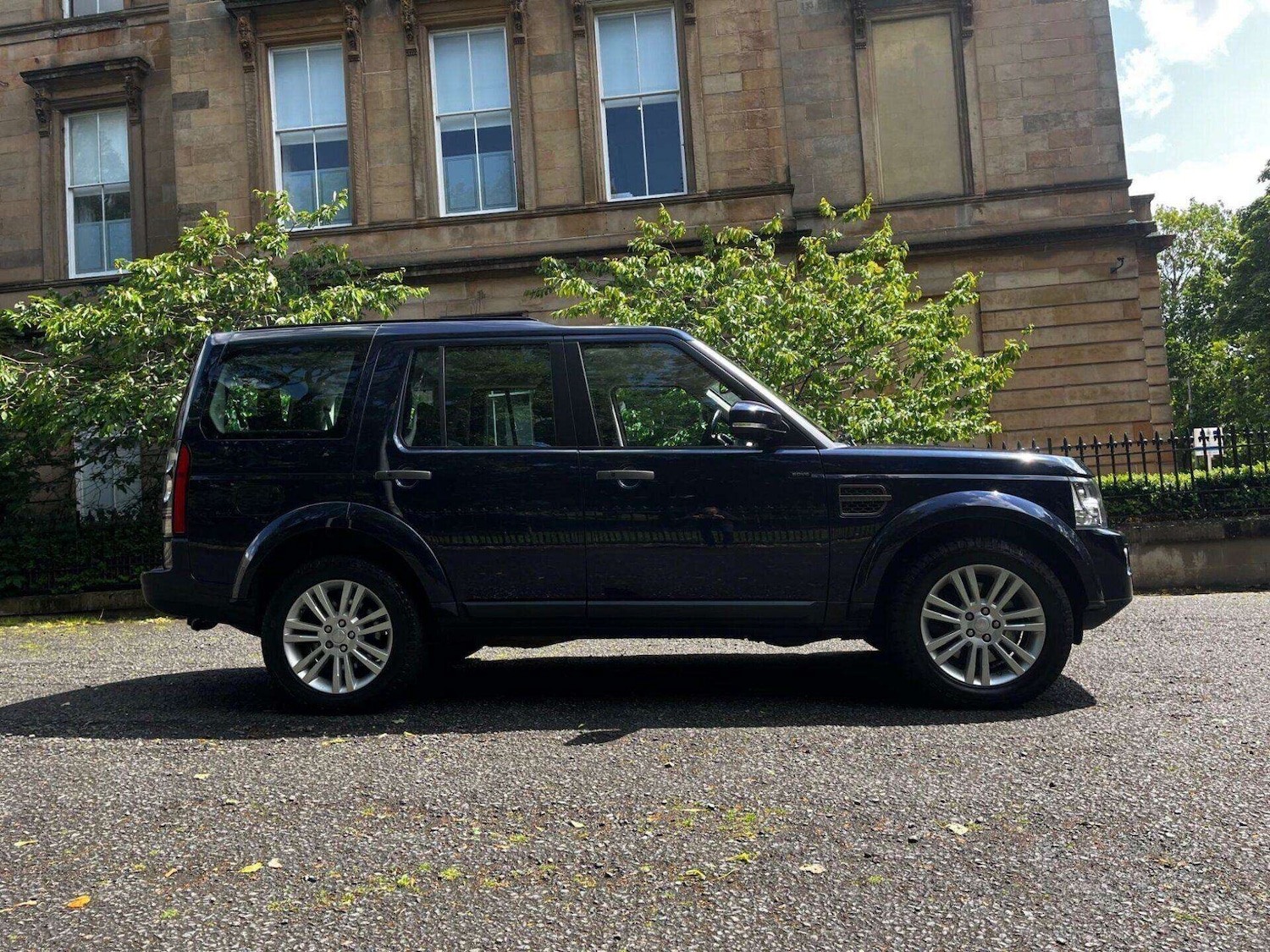 Used Land Rover Discovery 2016 for sale - 76462124: Photo 6