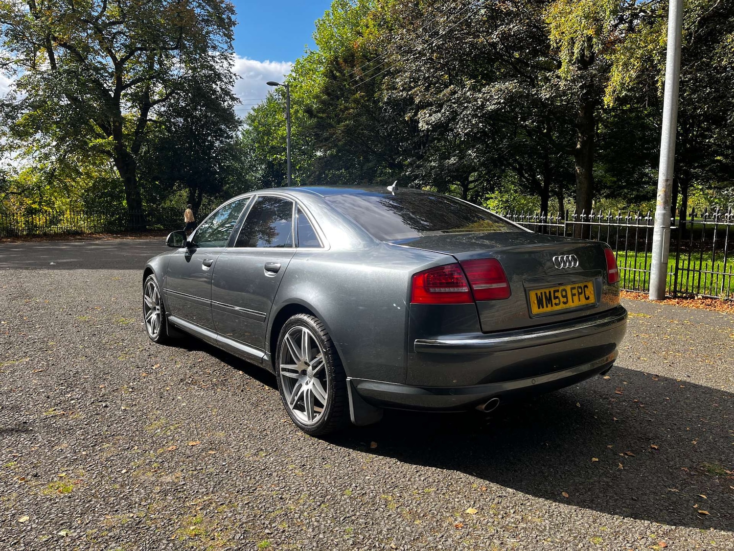 Used Audi A8 2010 for sale - 76462122: Photo 3