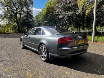 Used Audi A8 2010 for sale - 76462122: Photo