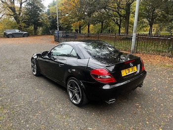 Used Mercedes-Benz SLK 2009 for sale - 76462021: Photo