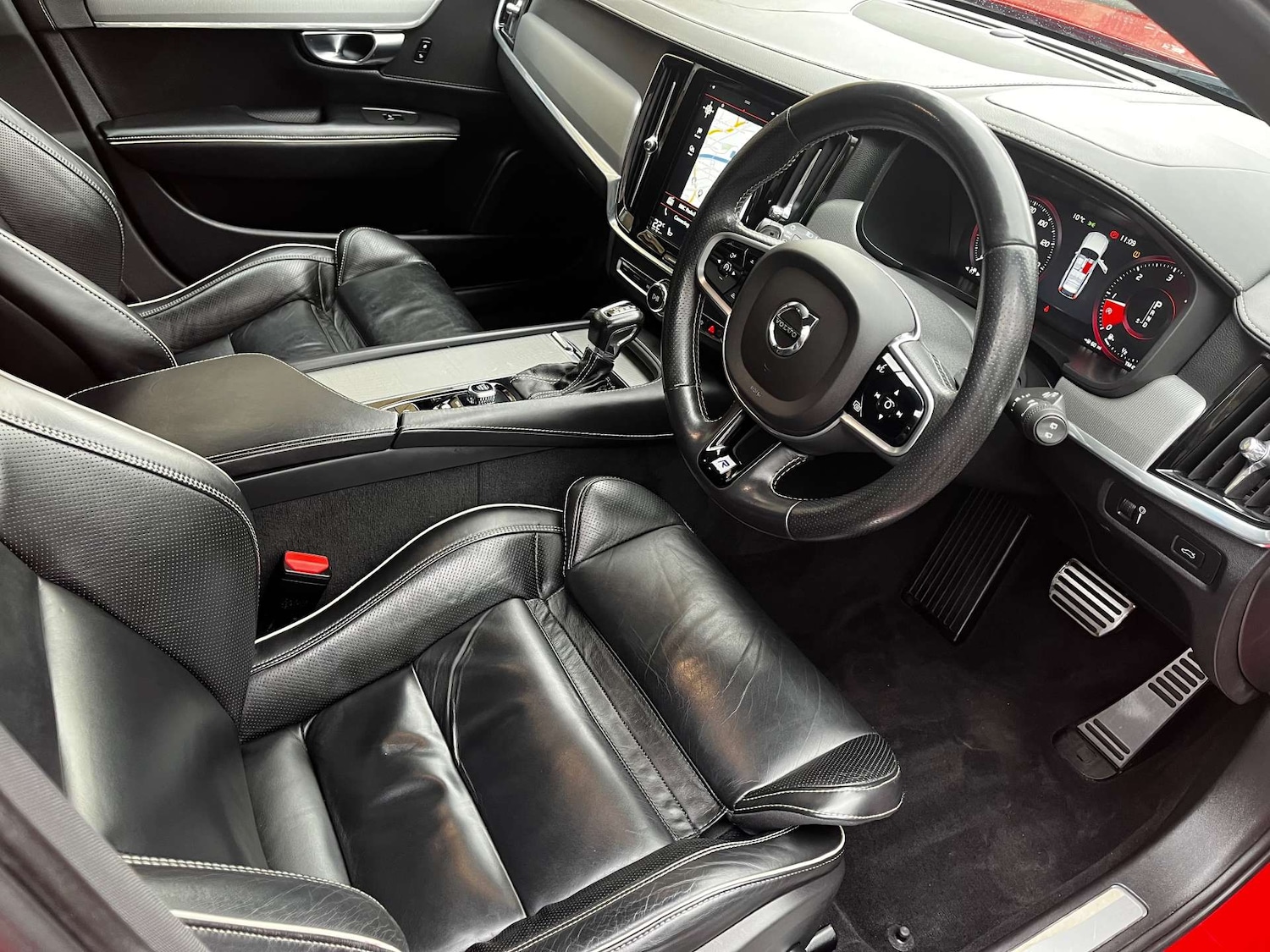 Used Volvo V90 2018 for sale - 77571325: Photo 15