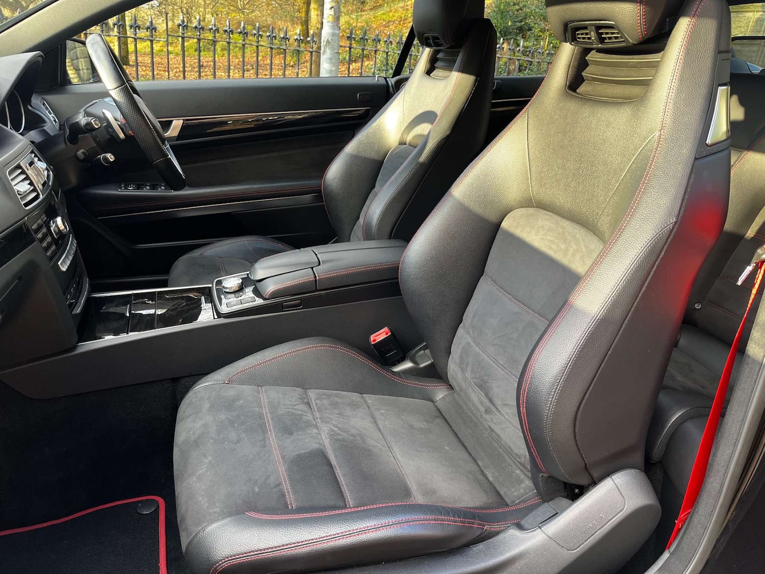 Used Mercedes-Benz E Class 2015 for sale - 77128585: Photo 16