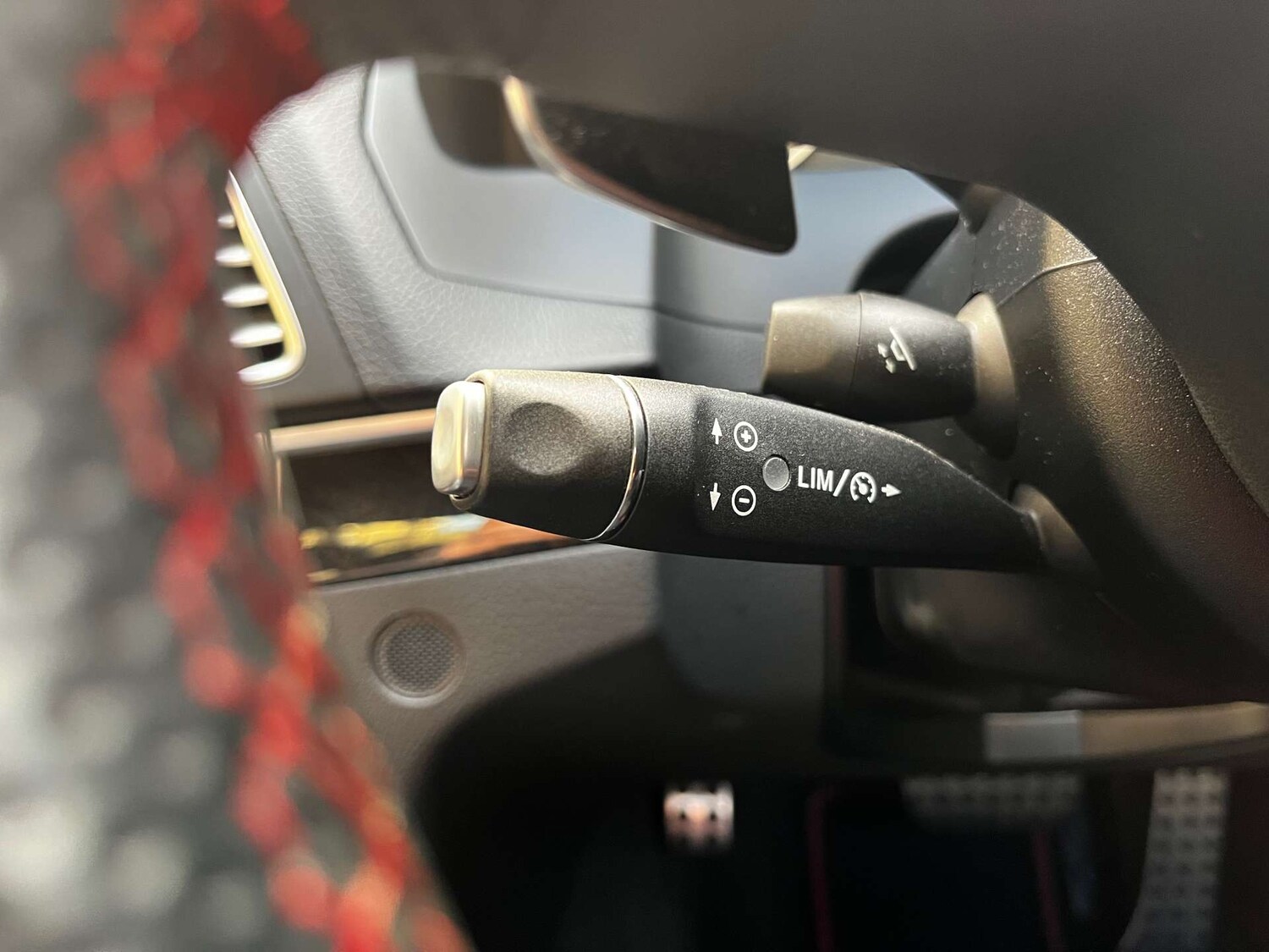 Used Mercedes-Benz E Class 2015 for sale - 77128585: Photo 54