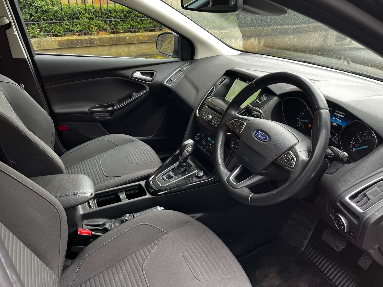 Used Ford Focus 2017 for sale - 78068132: Photo 11