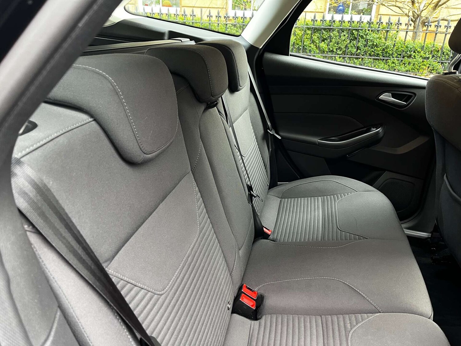 Used Ford Focus 2017 for sale - 78068132: Photo 16