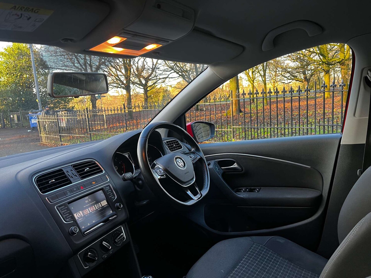 Used Volkswagen Polo 2017 for sale - 76625864: Photo 12