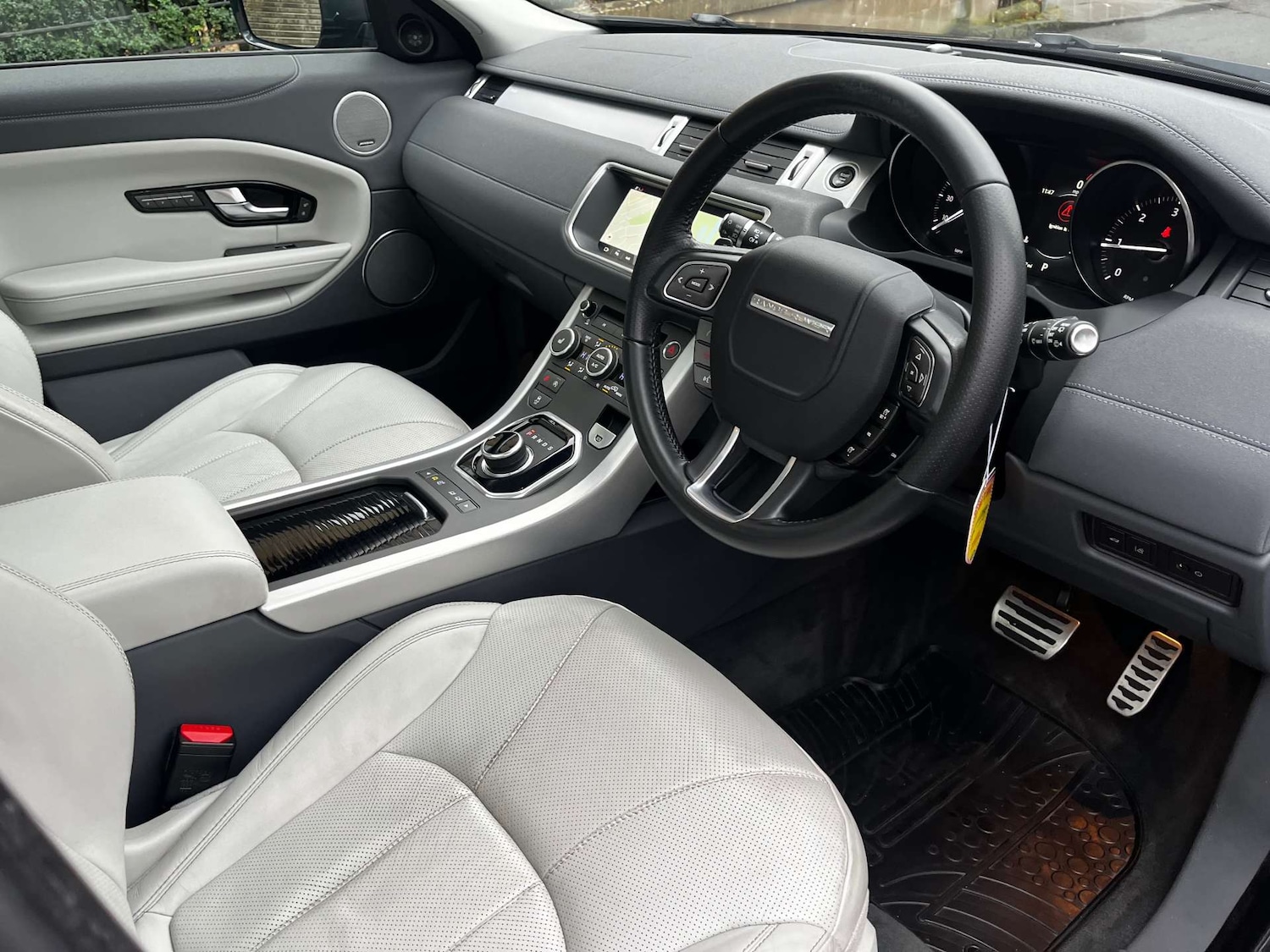 Used Land Rover Range Rover Evoque 2017 for sale - 76829907: Photo 17