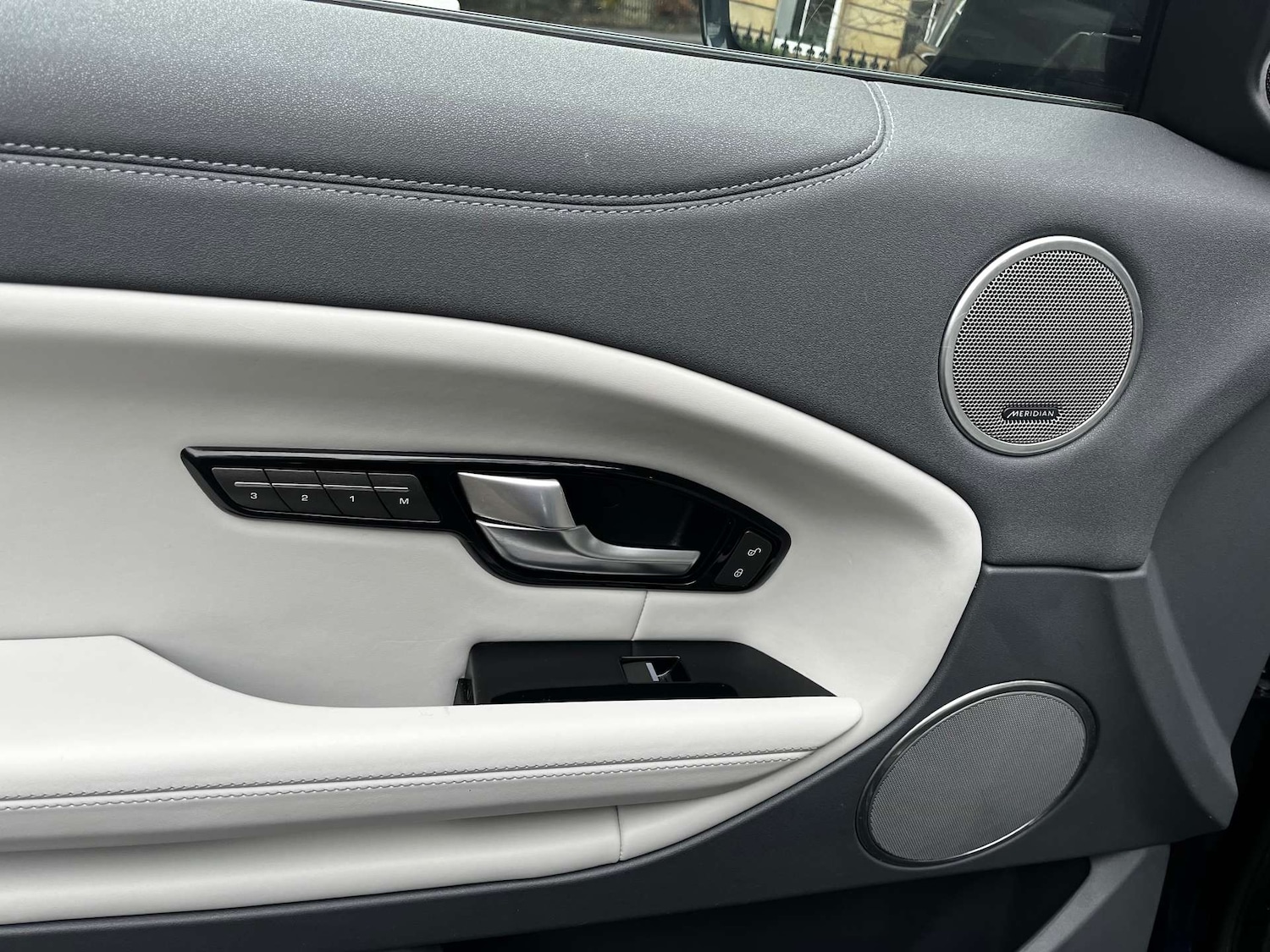 Used Land Rover Range Rover Evoque 2017 for sale - 76829907: Photo 22