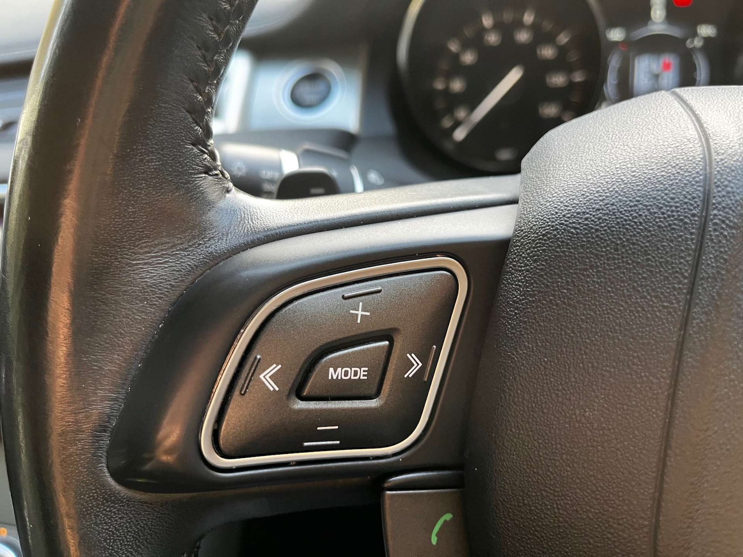 Used Land Rover Range Rover Evoque 2017 for sale - 76829917: Photo 40