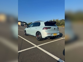 Used Volkswagen Golf 2025 for sale - 77903130: Photo