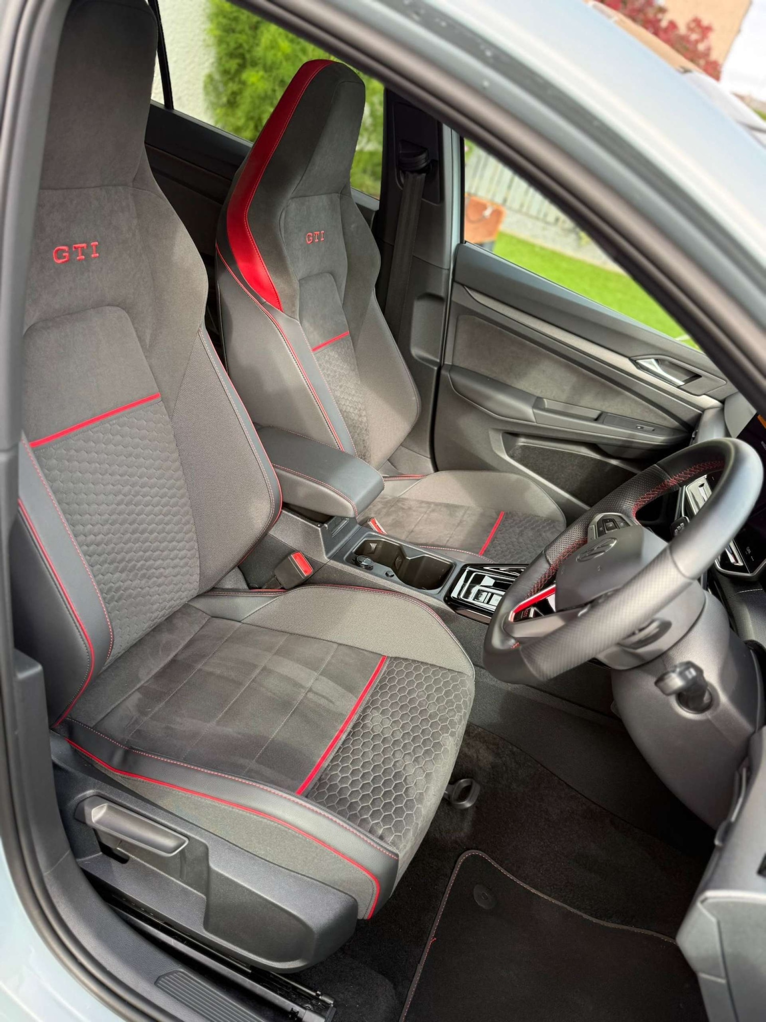 Used Volkswagen Golf 2025 for sale - 77903130: Photo 5