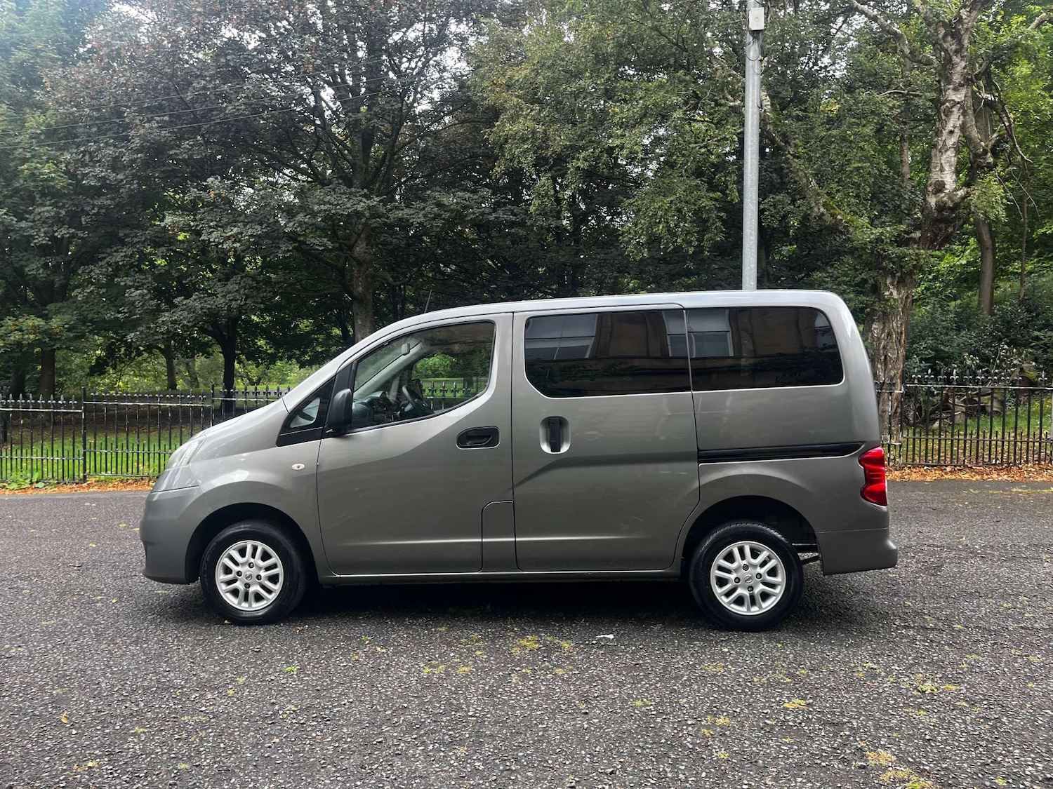 Used Nissan NV200 2015 for sale - 76462058: Photo 2