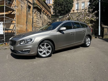 Used Volvo V60 2014 for sale - 78400830: Photo