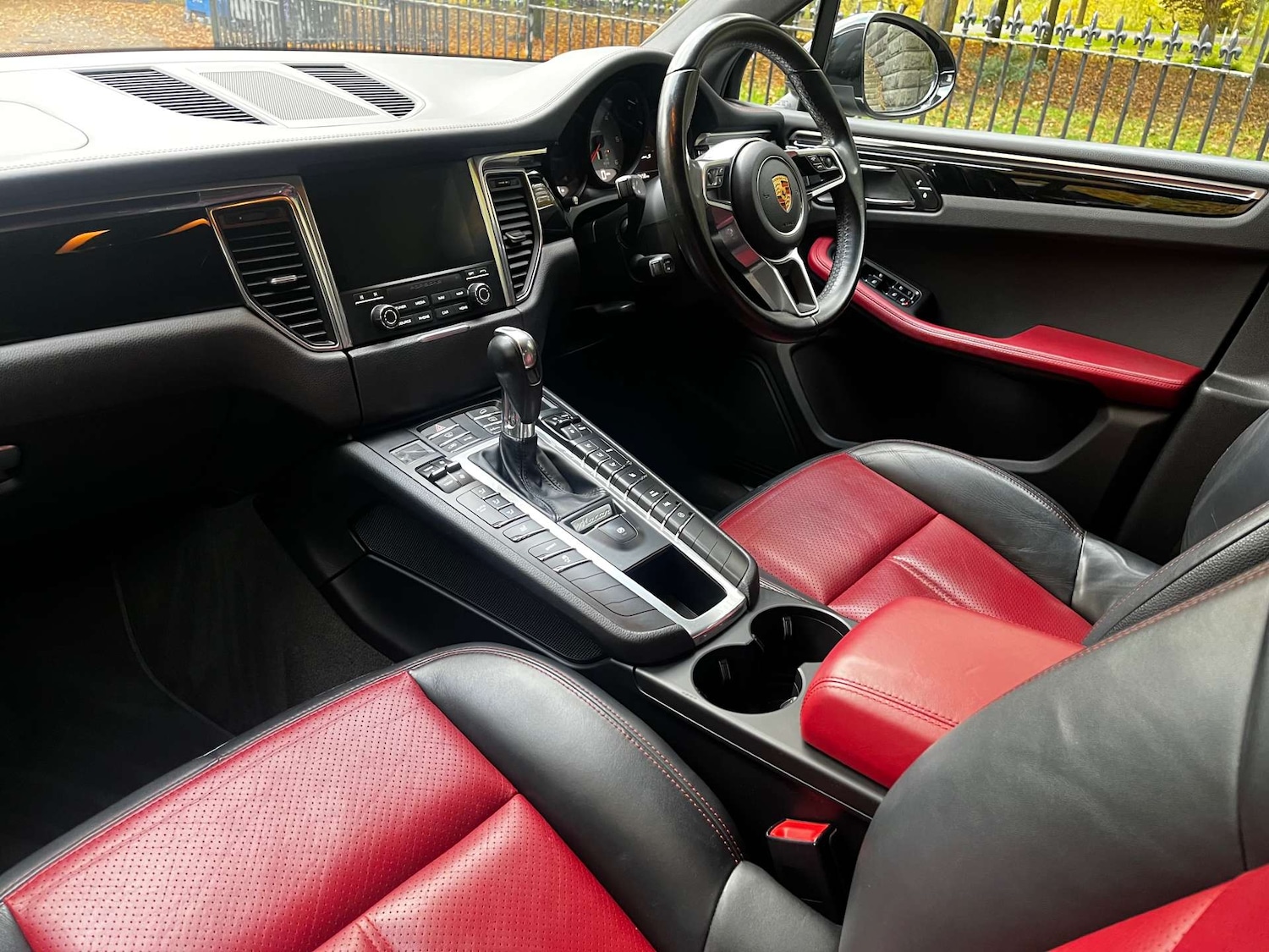 Used Porsche Macan 2017 for sale - 76462072: Photo 13