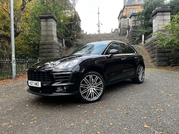 Used Porsche Macan 2017 for sale - 76462072: Photo