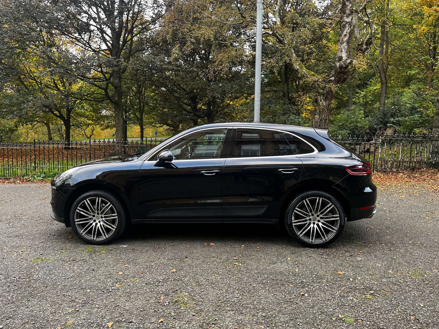 Used Porsche Macan 2017 for sale - 76462072: Photo 25