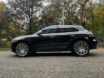 Used Porsche Macan 2017 for sale - 76462072: Photo