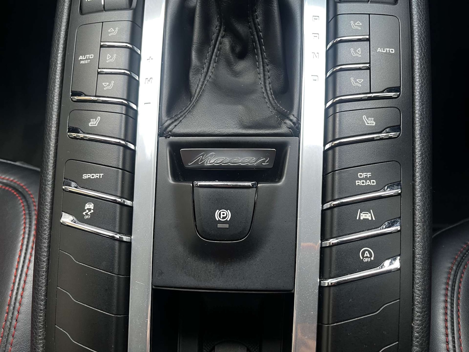 Used Porsche Macan 2017 for sale - 76462072: Photo 47