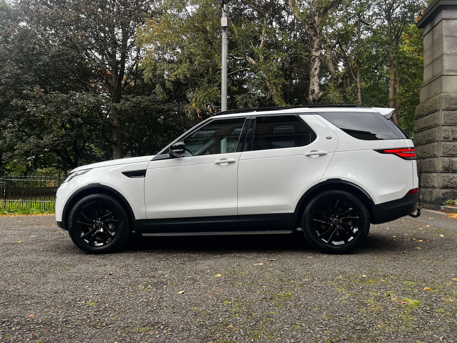 Used Land Rover Discovery 2019 for sale - 77128532: Photo 33