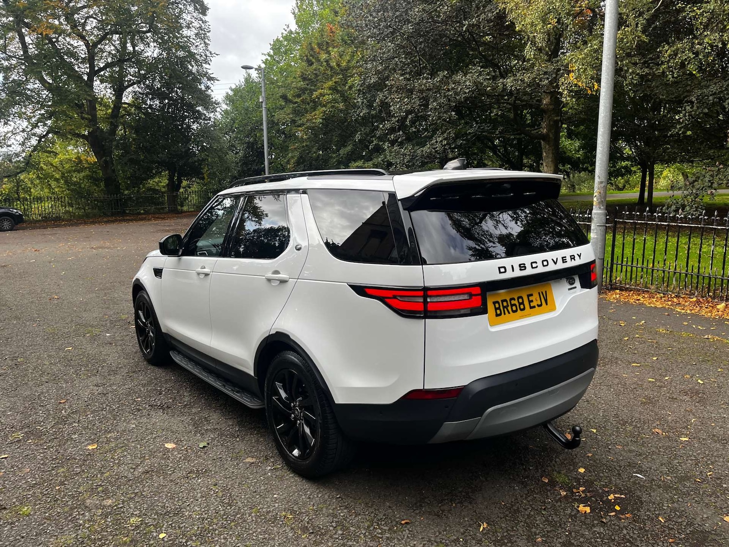 Used Land Rover Discovery 2019 for sale - 77128532: Photo 34