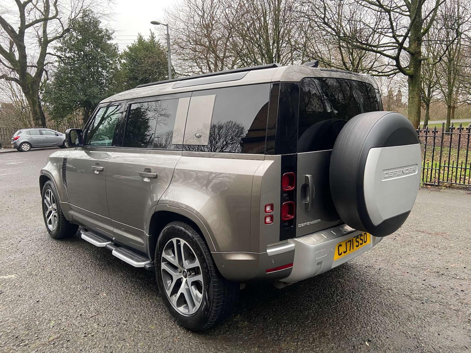 Used Land Rover Defender 2022 for sale - 77198015: Photo 16