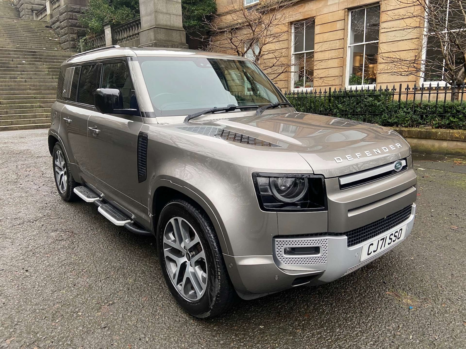 Used Land Rover Defender 2022 for sale - 77198015: Photo 5