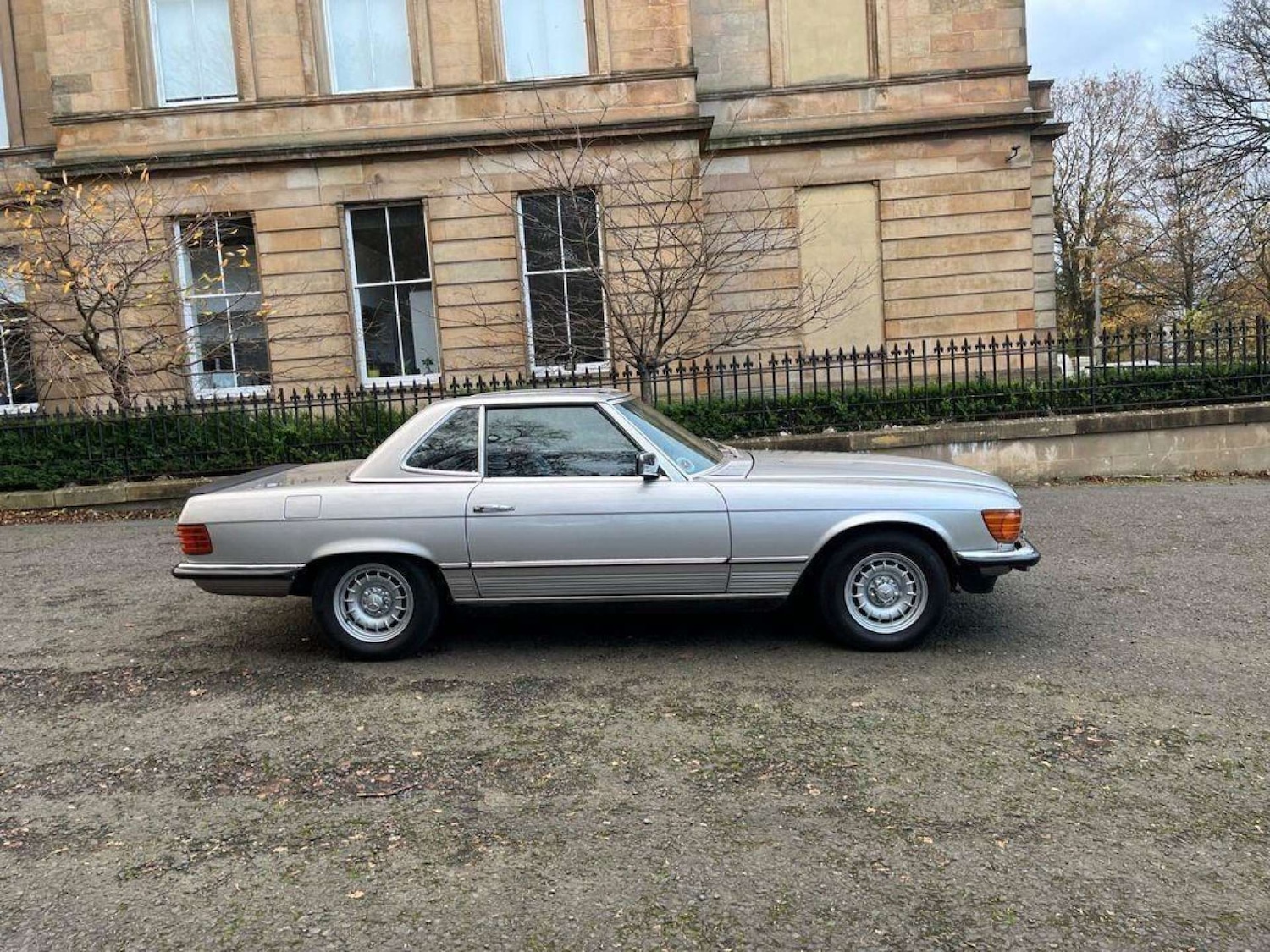 Used Mercedes-Benz 280 SL 1984 for sale - 77128556: Photo 19