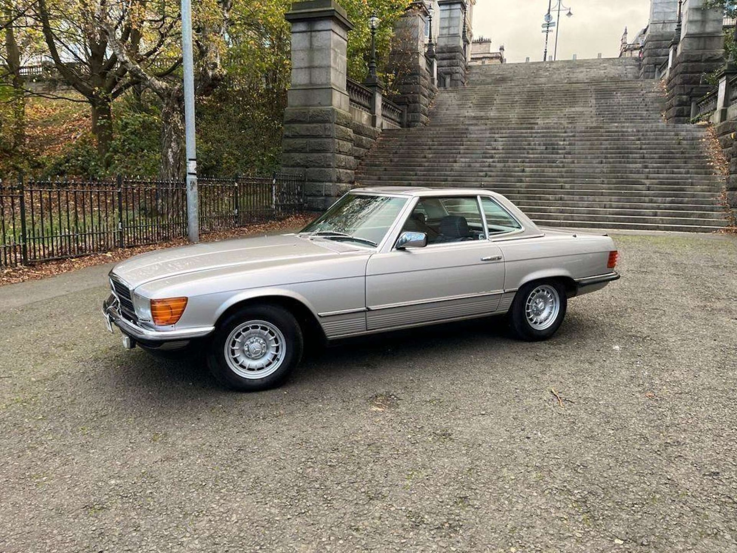Used Mercedes-Benz 280 SL 1984 for sale - 77128556: Photo 2