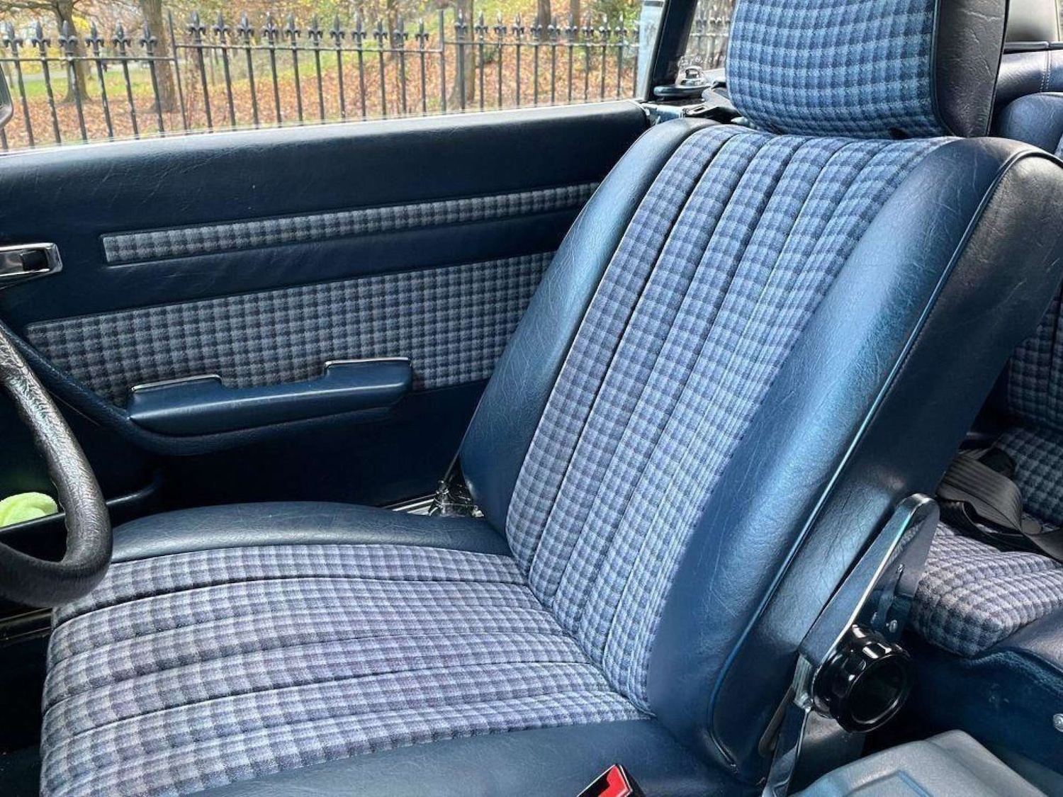 Used Mercedes-Benz 280 SL 1984 for sale - 77128556: Photo 27