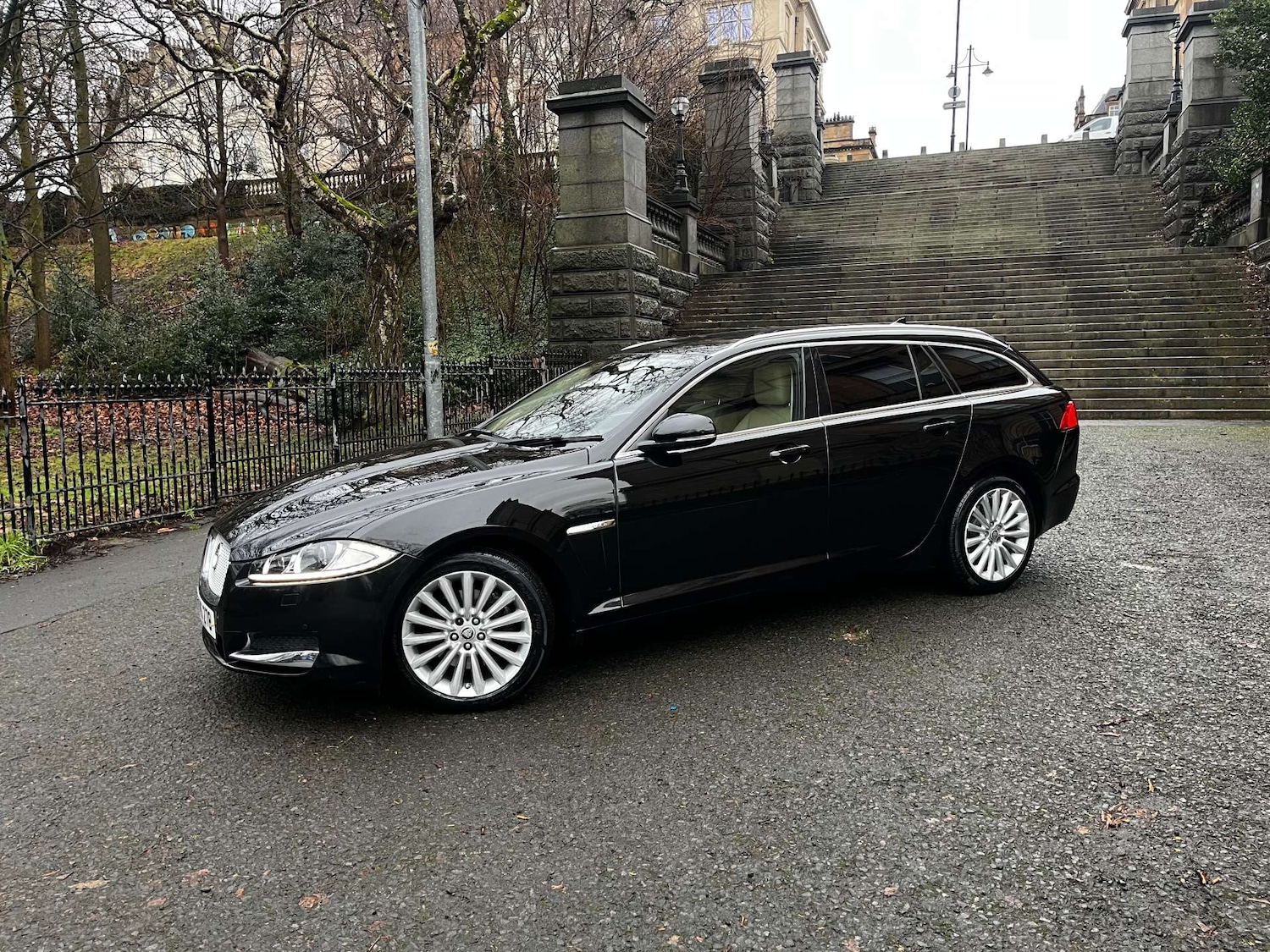 Used Jaguar XF 2015 for sale - 77128597: Photo 25