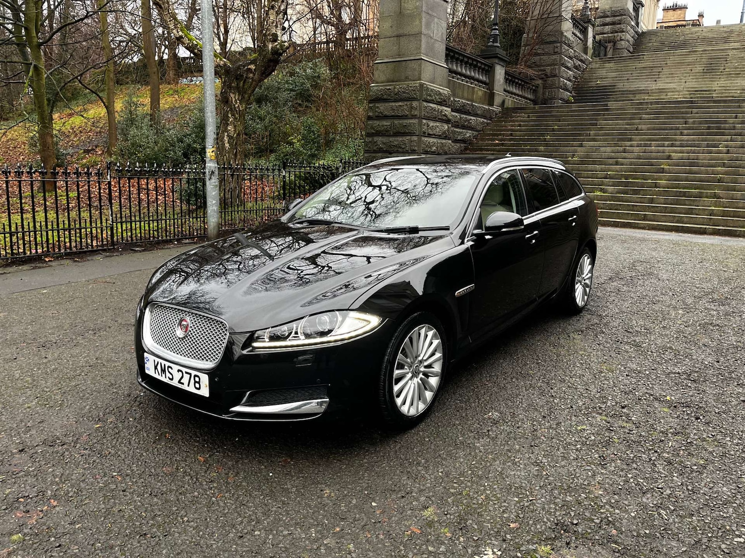 Used Jaguar XF 2015 for sale - 77128597: Photo 27
