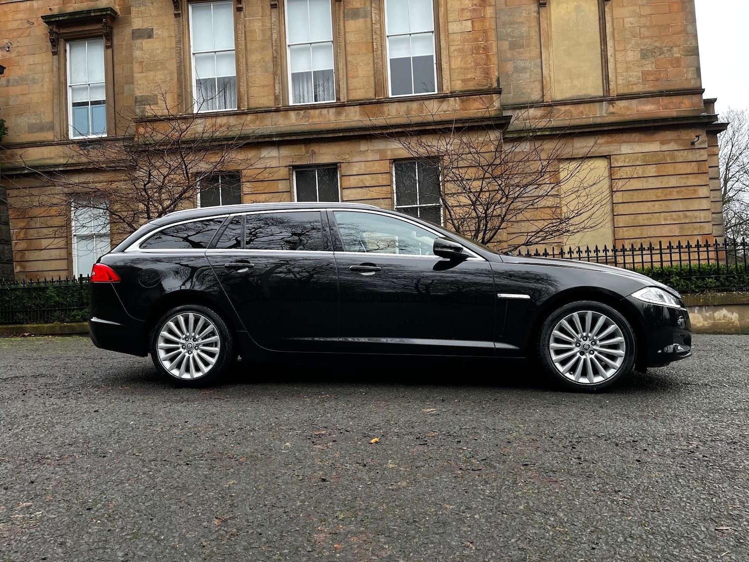 Used Jaguar XF 2015 for sale - 77128597: Photo 6