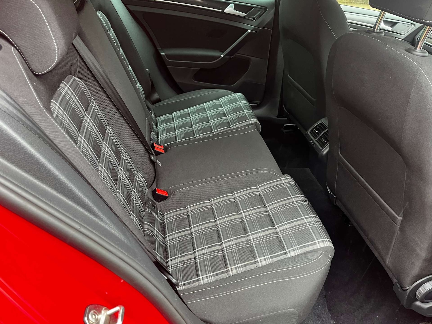 Used Volkswagen Golf 2016 for sale - 77584021: Photo 16