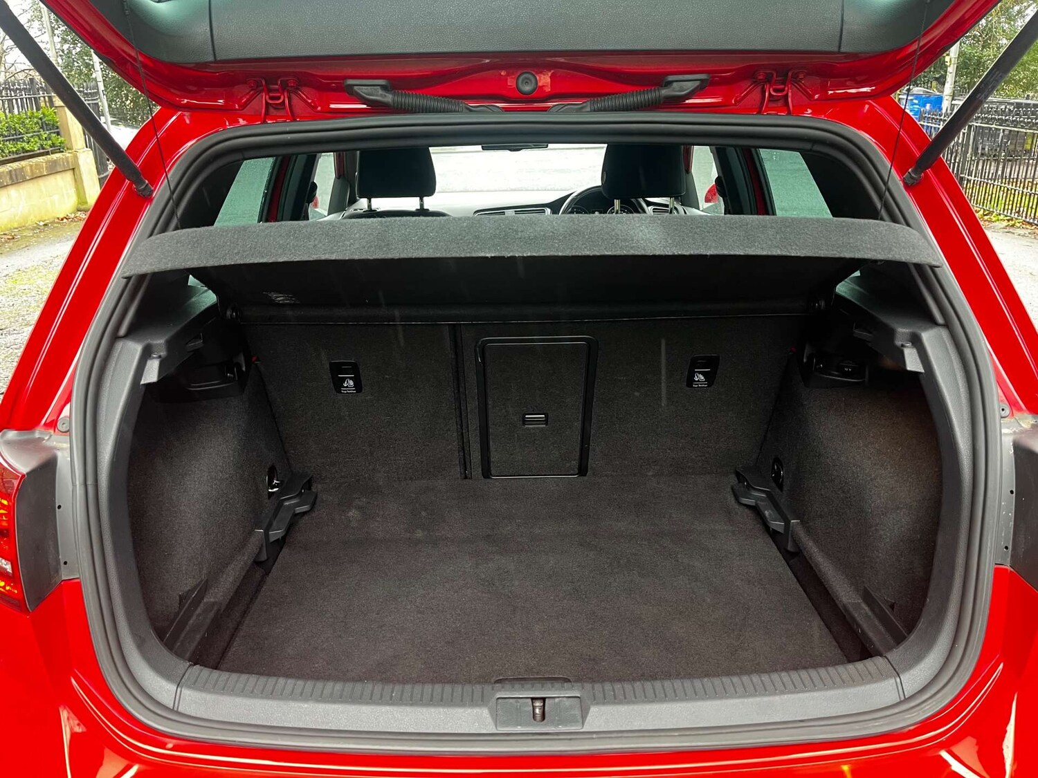 Used Volkswagen Golf 2016 for sale - 77584021: Photo 39