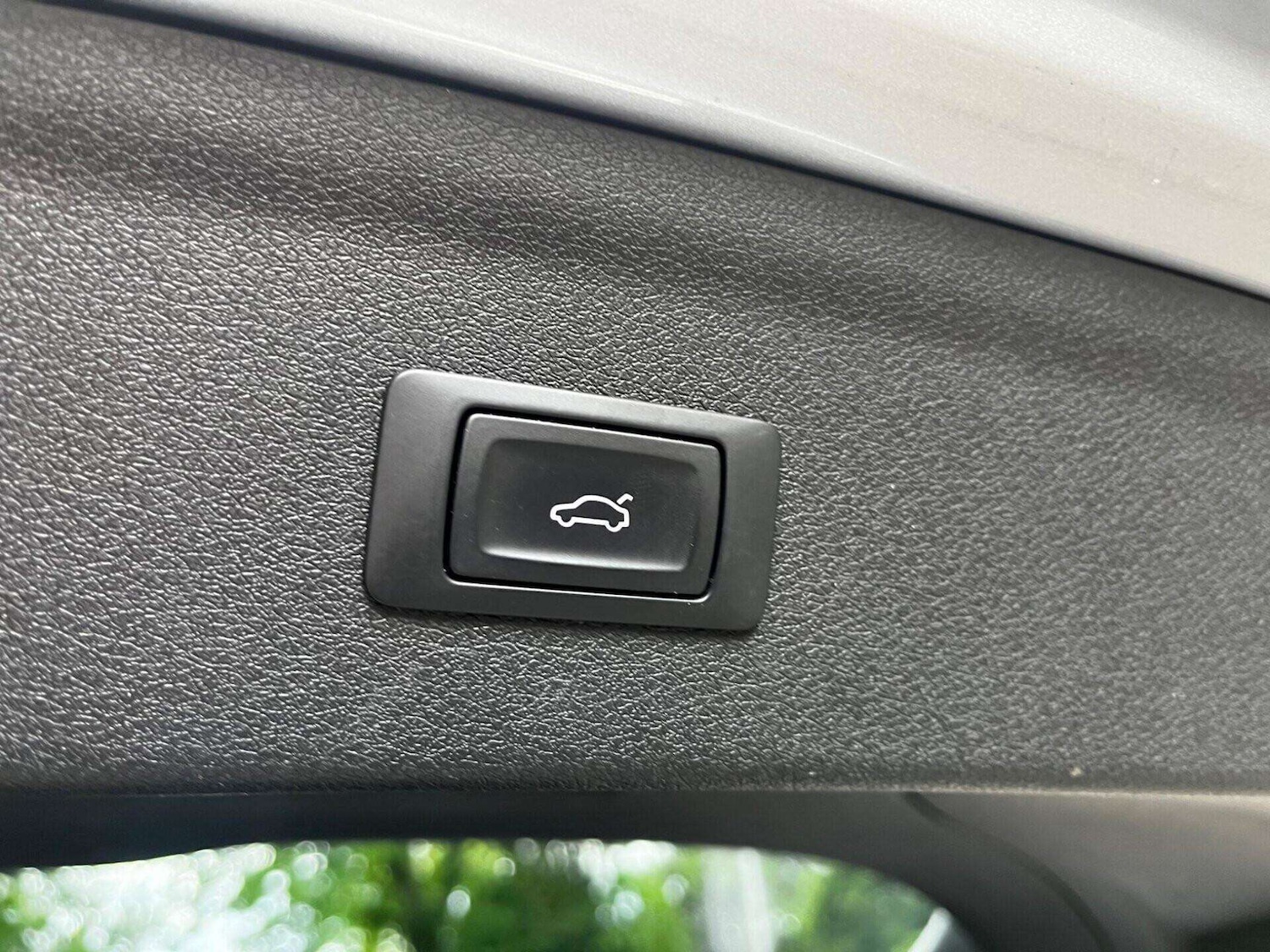 Used Audi Q3 2016 for sale - 77128539: Photo 30